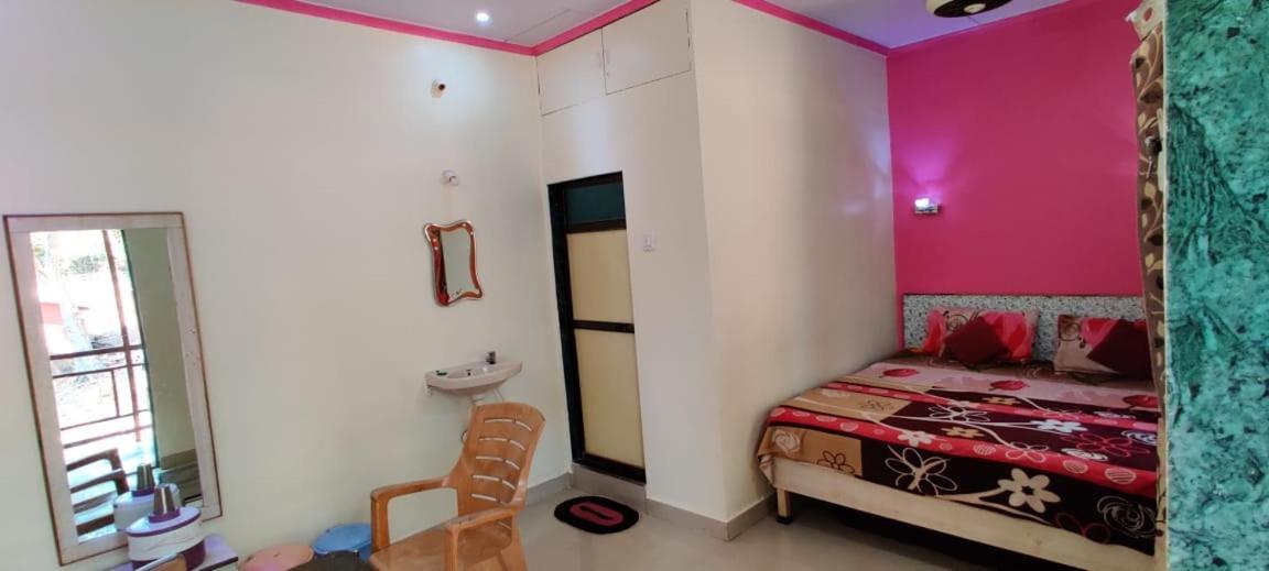 New Alpha House Matheran Hotel ภายนอก รูปภาพ