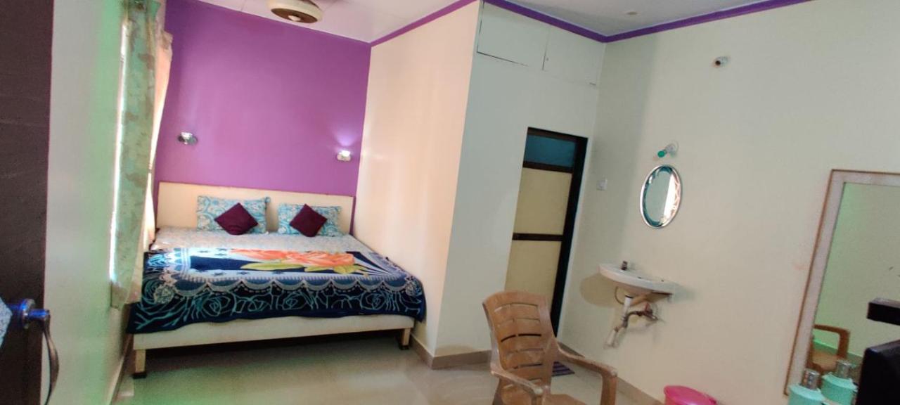 New Alpha House Matheran Hotel ภายนอก รูปภาพ