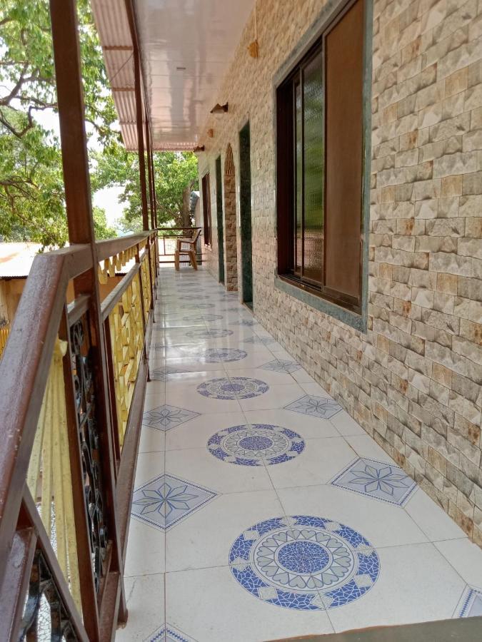 New Alpha House Matheran Hotel ภายนอก รูปภาพ